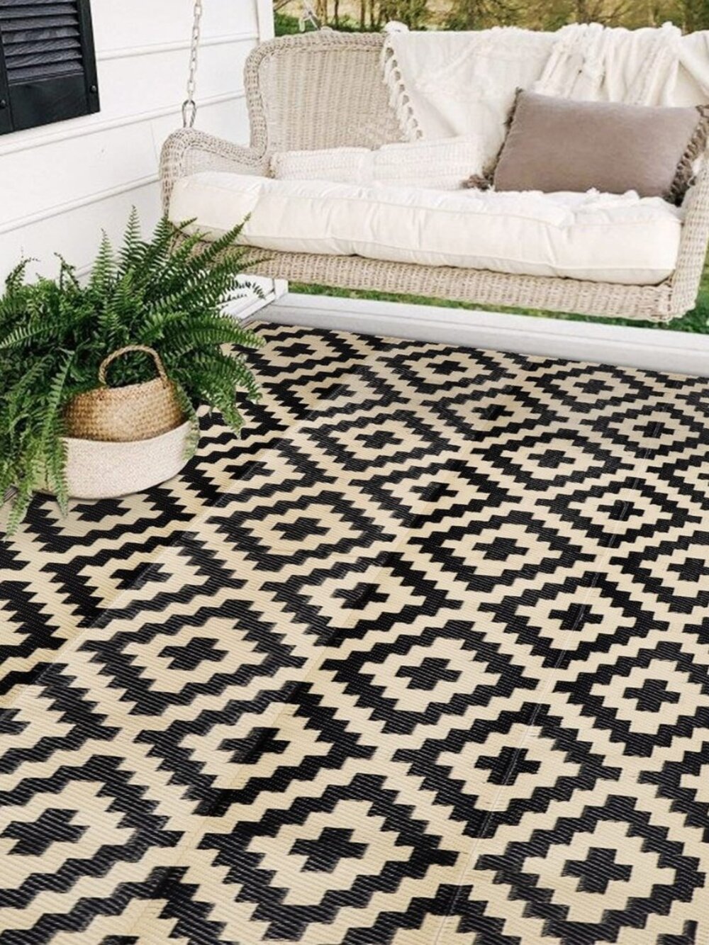 Waterproof Outdoor Rug 5x8 ft, Plastic Reversible Rug, Modern Area Rug, Large